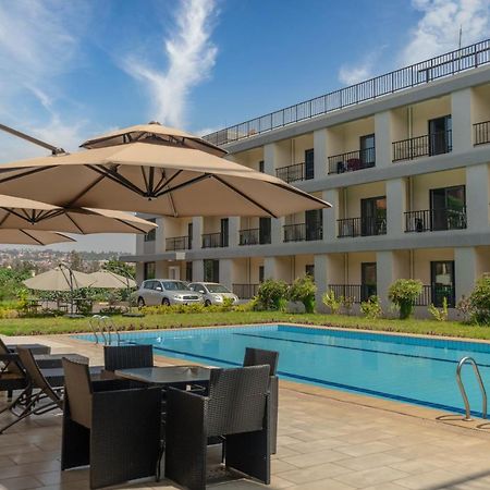 Phoenix Apartment By Link Kigali Exterior foto