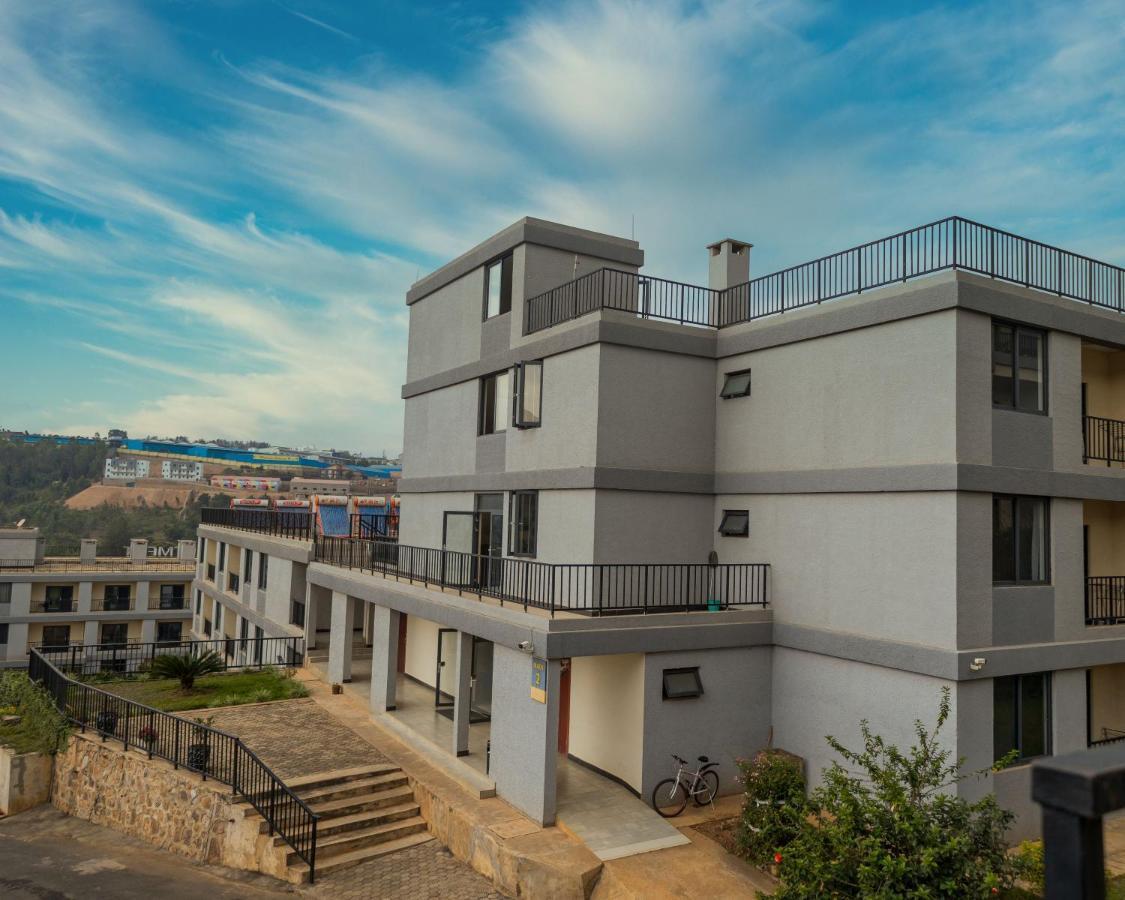Phoenix Apartment By Link Kigali Exterior foto