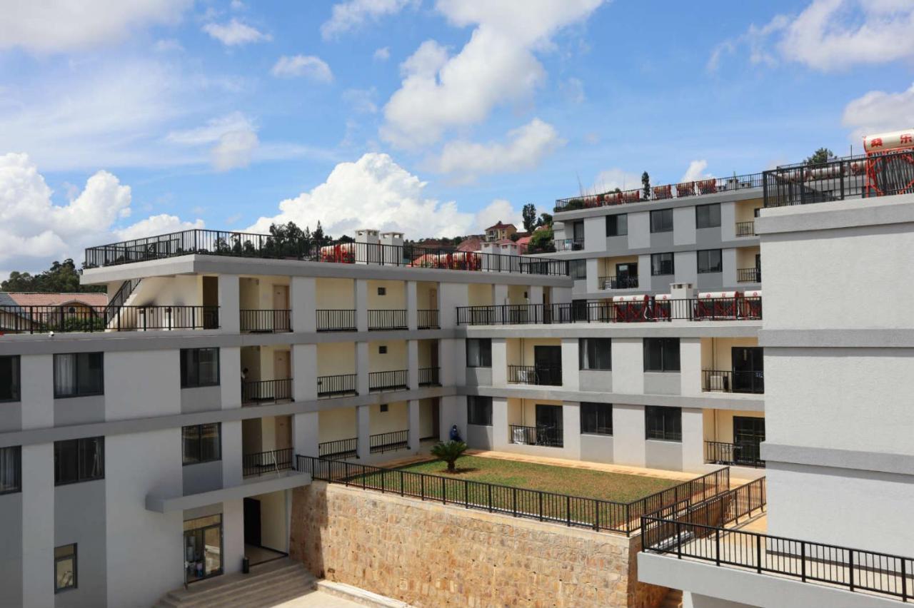 Phoenix Apartment By Link Kigali Exterior foto